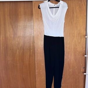Reiss smart casual jumpsuit. Size 38 / 6. Brand new